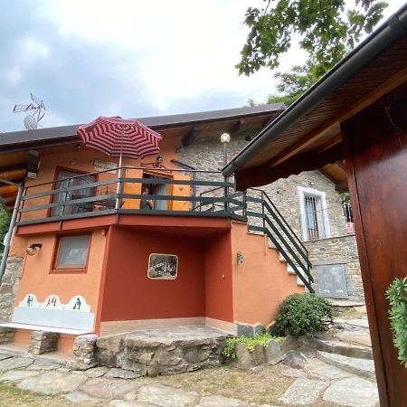 La Casa Dei Nonni Con Spa Privata Su Richiesta Villa Pont Canavese Dış mekan fotoğraf