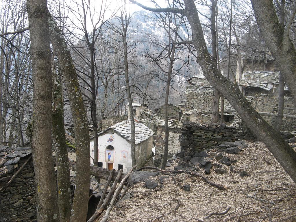 La Casa Dei Nonni Con Spa Privata Su Richiesta Villa Pont Canavese Dış mekan fotoğraf